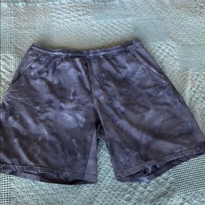 Lululemon athletica XL blue short